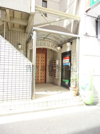 正面玄関