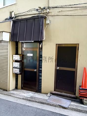 正面玄関
