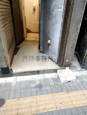 正面玄関