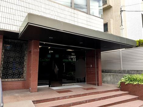 正面玄関