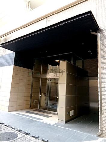 正面玄関