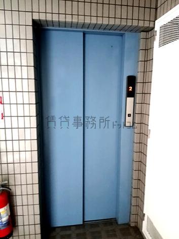 エレベーター
