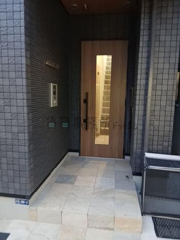 正面玄関