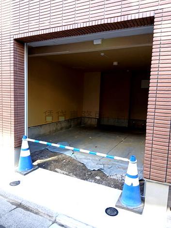 正面玄関