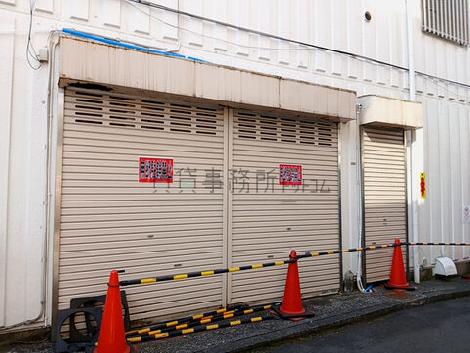 正面玄関