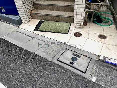 正面玄関