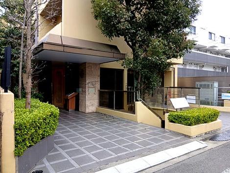 正面玄関