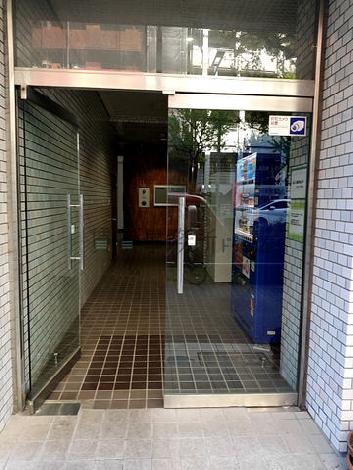 正面玄関