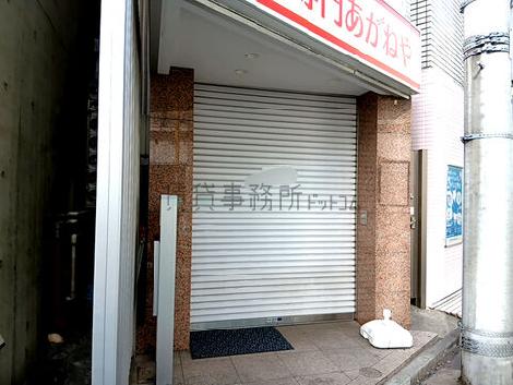 正面玄関