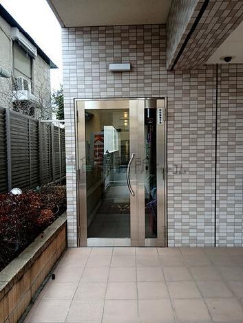 正面玄関