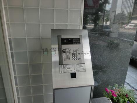 オートロックがあります
