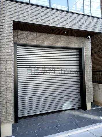 正面玄関