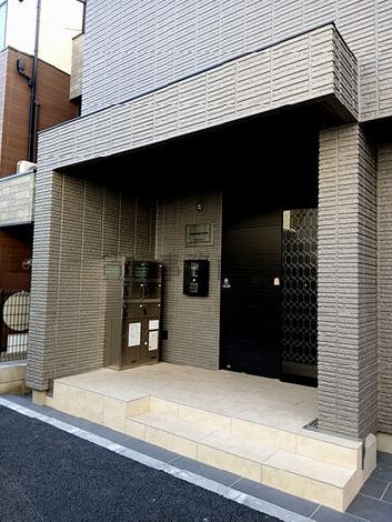 正面玄関
