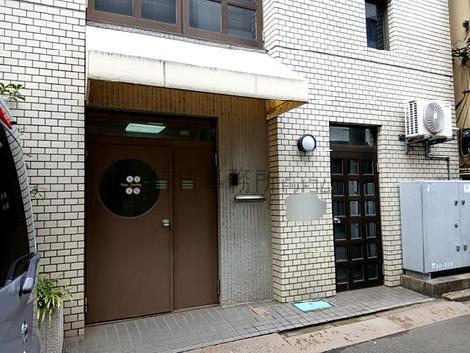正面玄関