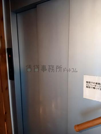 エレベーター