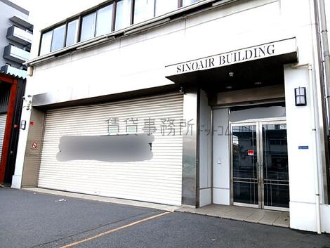 正面玄関