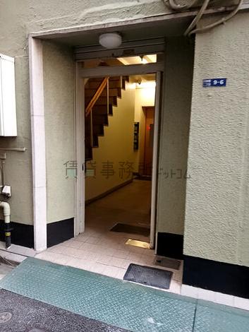 正面玄関