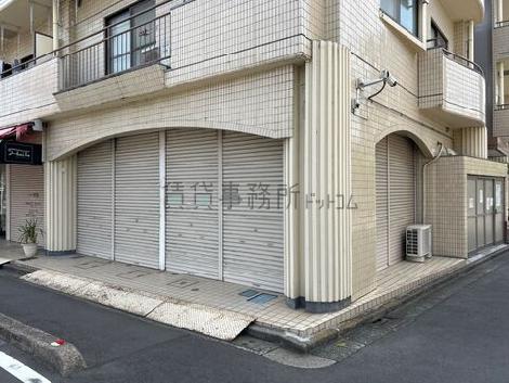 正面玄関