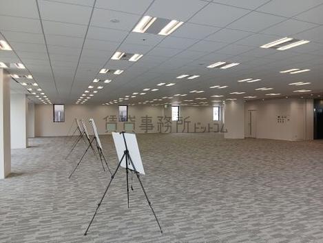 CIRCLES+築地の室内