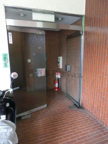 正面玄関