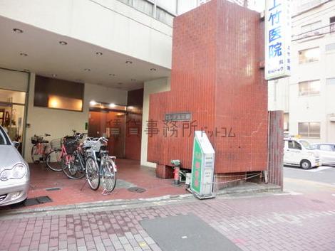 正面玄関