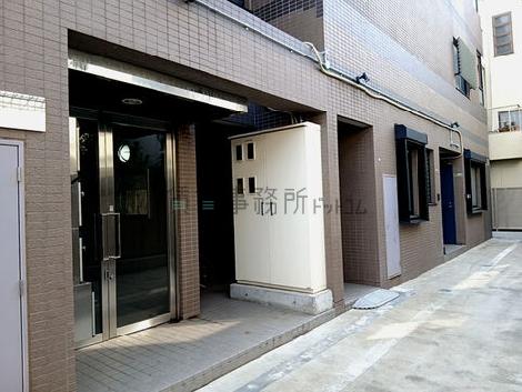 正面玄関