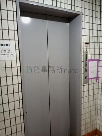 エレベーター