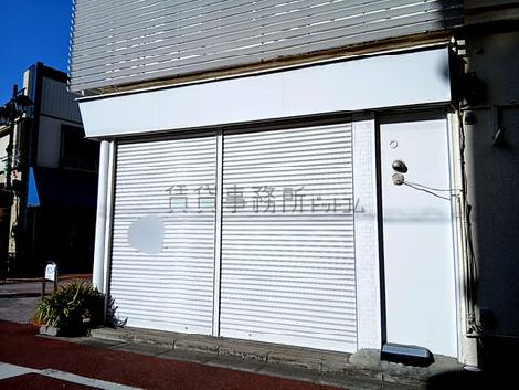 正面玄関