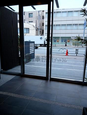 正面玄関