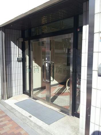 正面玄関