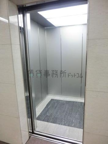 エレベーター