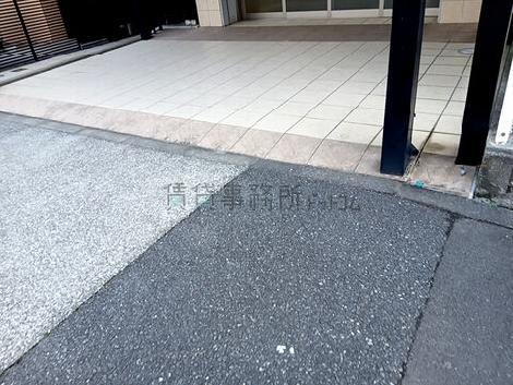 正面玄関