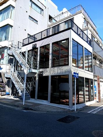 野毛アバックビルの外観写真