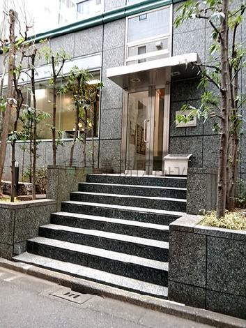 正面玄関