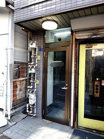 正面玄関
