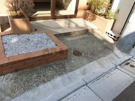 正面玄関