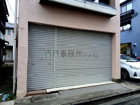 正面玄関