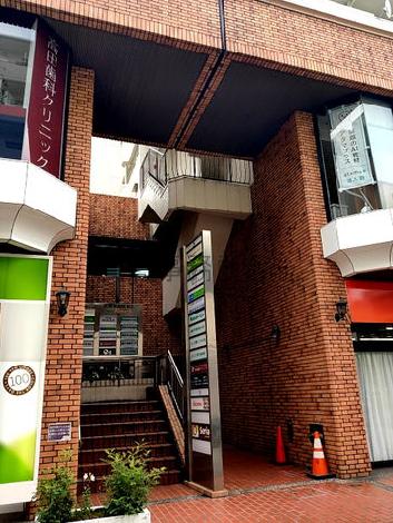 正面玄関