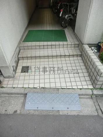 スロープがついています