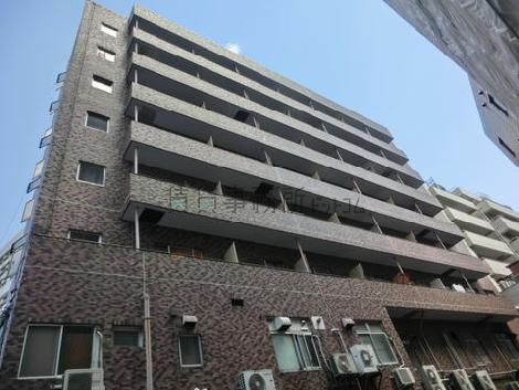 建物の裏側です