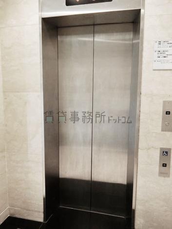エレベーター