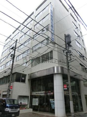 文芸社新宿御苑ビル／サンサーラ第五御苑ビルの外観写真