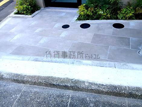 正面玄関