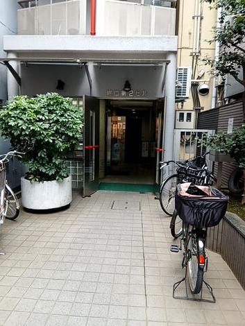 正面玄関