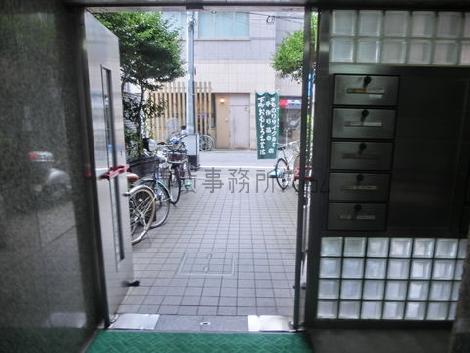 正面玄関
