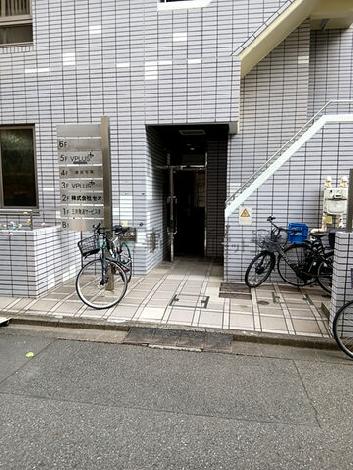 正面玄関