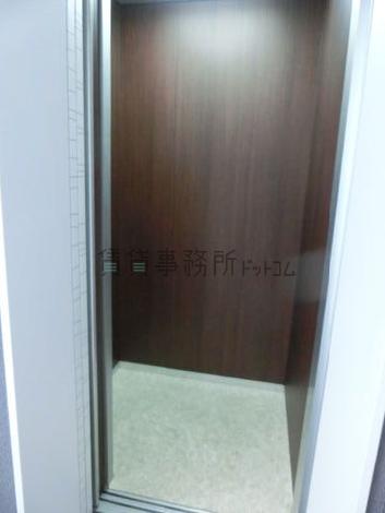 エレベーター