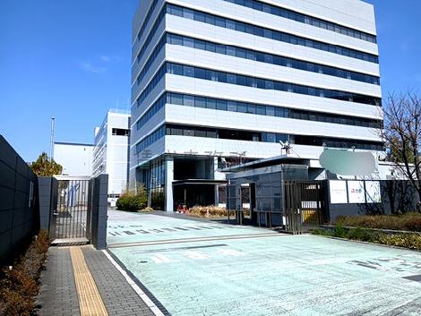 正面玄関