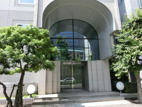 正面玄関