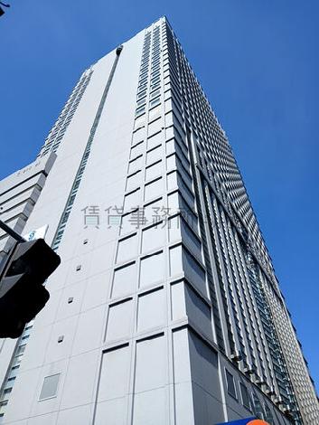 横浜スカイビルの外観写真
